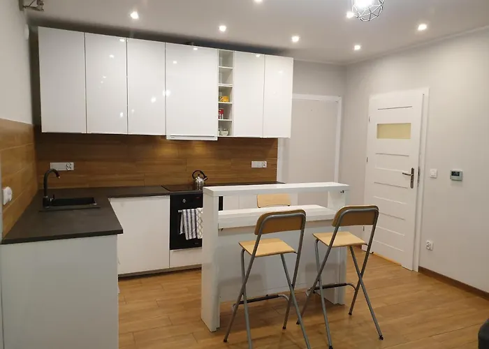 Maly Apartament W Zieleni Blisko Jeziora